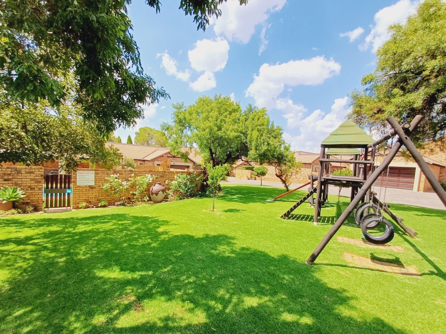 3 Bedroom Property for Sale in Moreleta Park Gauteng