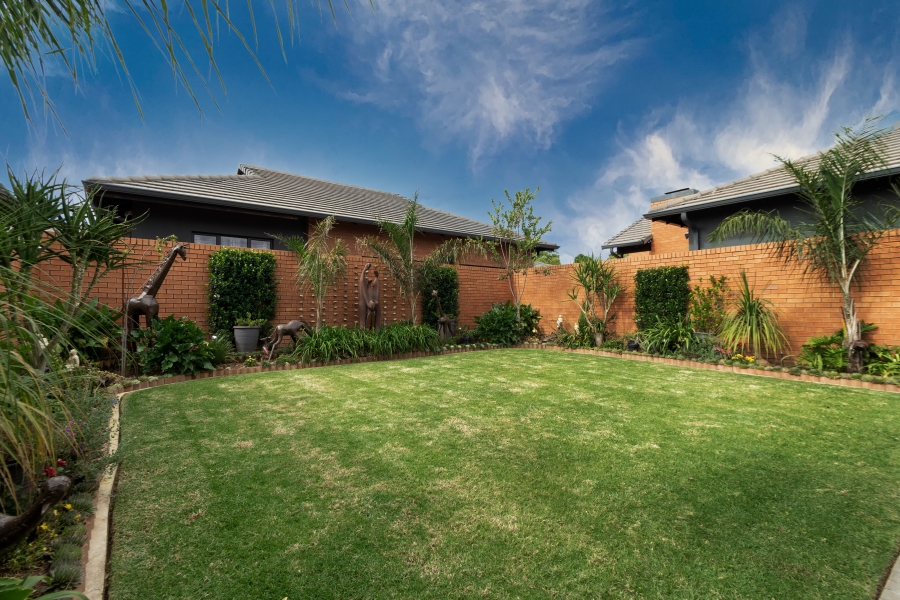 3 Bedroom Property for Sale in Rietvalleirand Gauteng