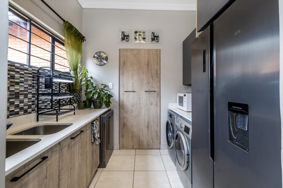 3 Bedroom Property for Sale in Rietvalleirand Gauteng