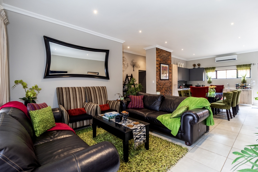 3 Bedroom Property for Sale in Rietvalleirand Gauteng