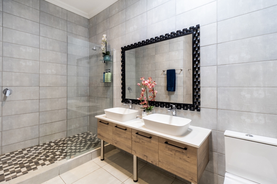 3 Bedroom Property for Sale in Rietvalleirand Gauteng