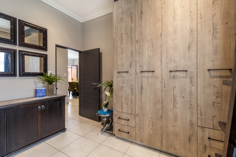 3 Bedroom Property for Sale in Rietvalleirand Gauteng