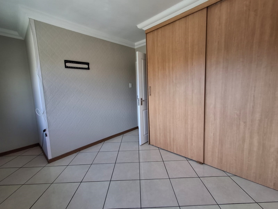 2 Bedroom Property for Sale in Ravenswood Gauteng