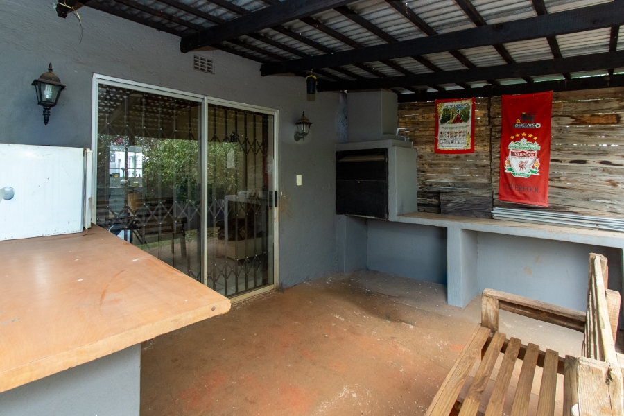 2 Bedroom Property for Sale in Klopperpark Gauteng