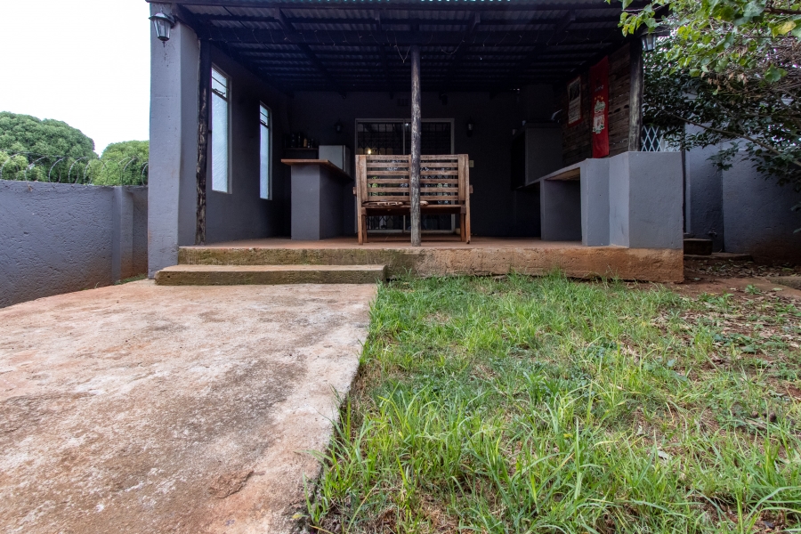 2 Bedroom Property for Sale in Klopperpark Gauteng