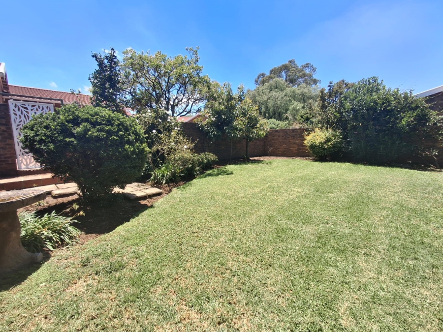 3 Bedroom Property for Sale in Northmead Gauteng