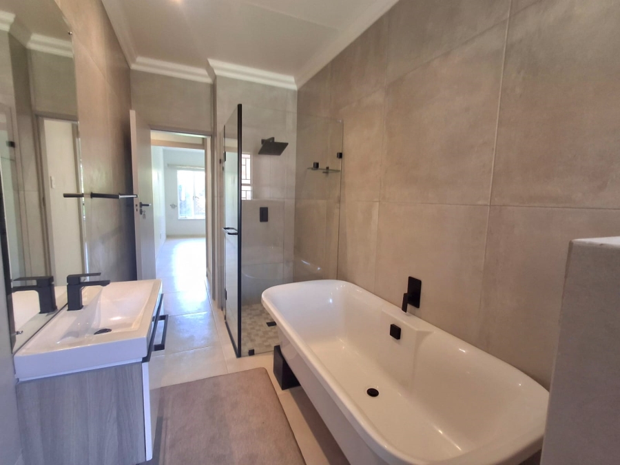 3 Bedroom Property for Sale in Northmead Gauteng