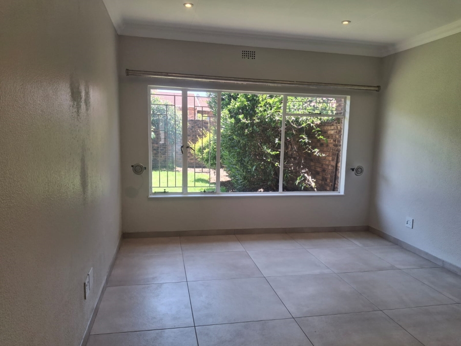 3 Bedroom Property for Sale in Northmead Gauteng