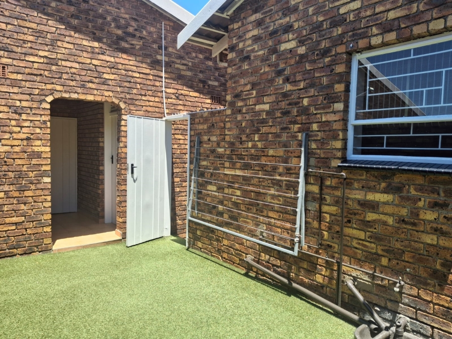 3 Bedroom Property for Sale in Northmead Gauteng