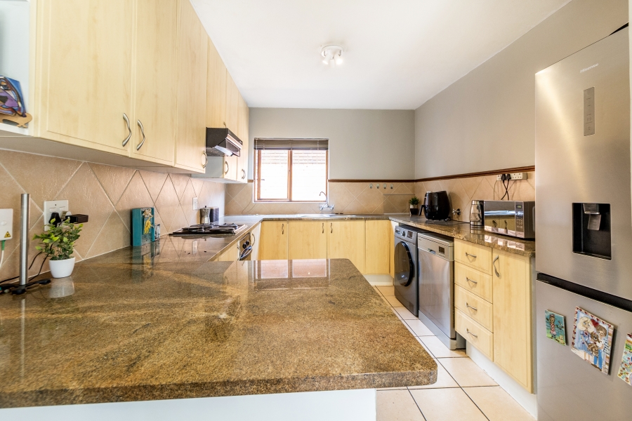 2 Bedroom Property for Sale in Boardwalk Meander Gauteng