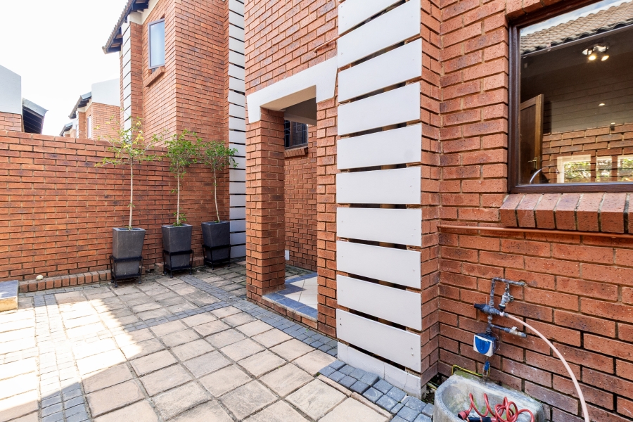 2 Bedroom Property for Sale in Boardwalk Meander Gauteng