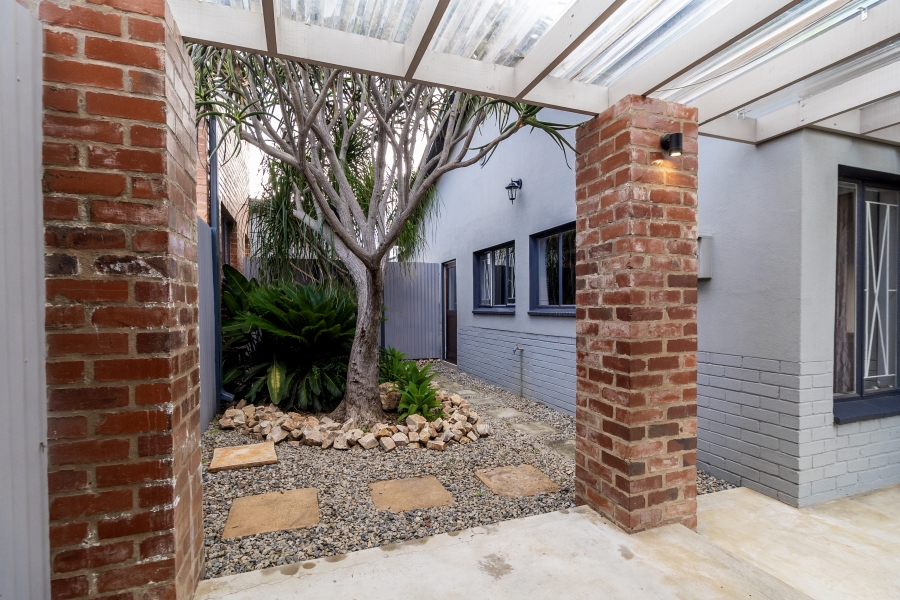 3 Bedroom Property for Sale in Queenswood Gauteng