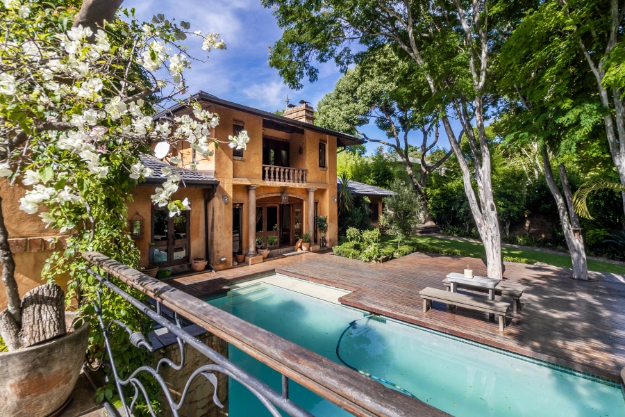 4 Bedroom Property for Sale in Waterkloof Gauteng