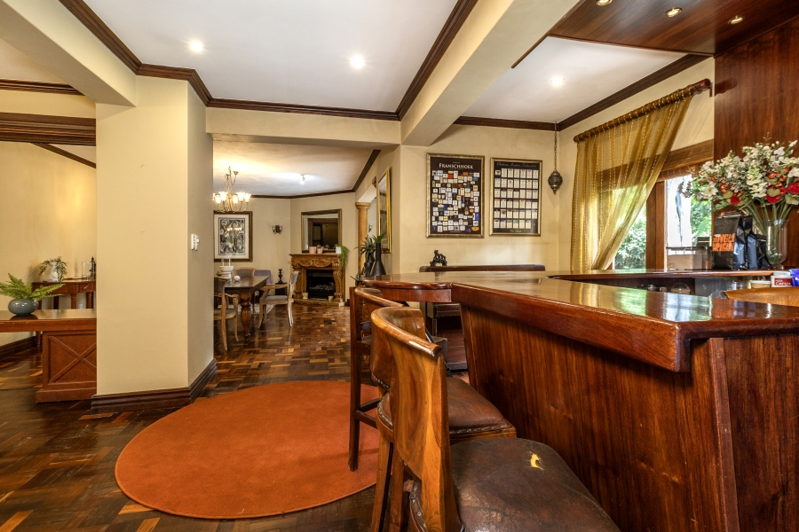 4 Bedroom Property for Sale in Waterkloof Gauteng