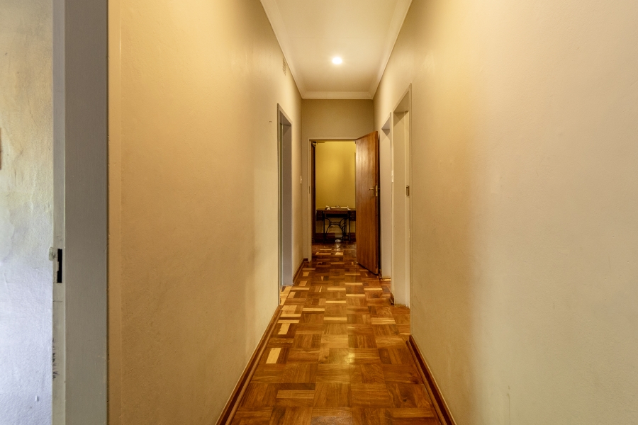 4 Bedroom Property for Sale in Waterkloof Gauteng