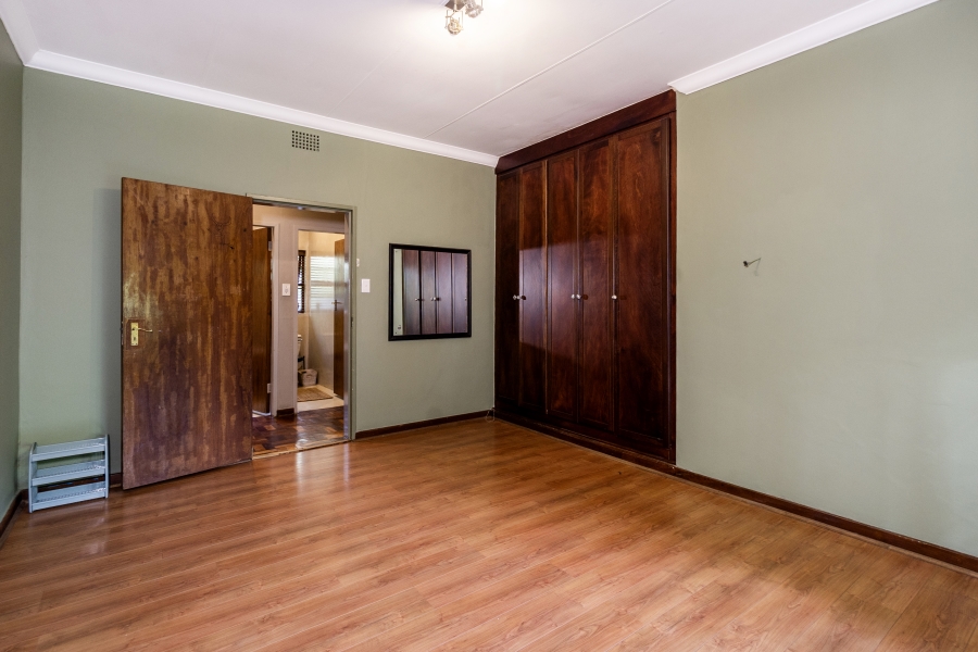 4 Bedroom Property for Sale in Waterkloof Gauteng