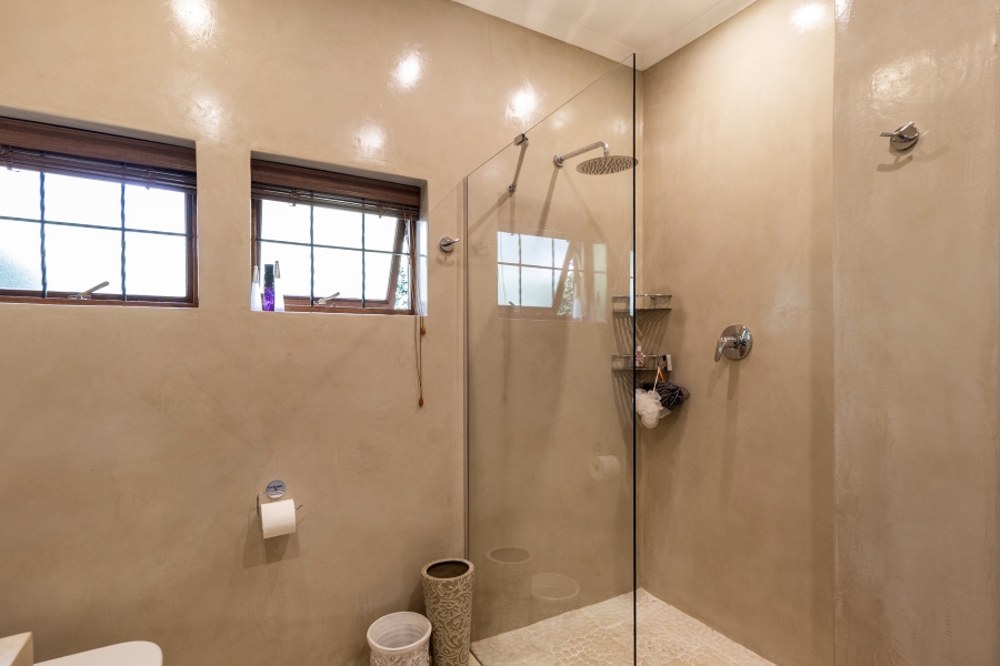 4 Bedroom Property for Sale in Waterkloof Gauteng