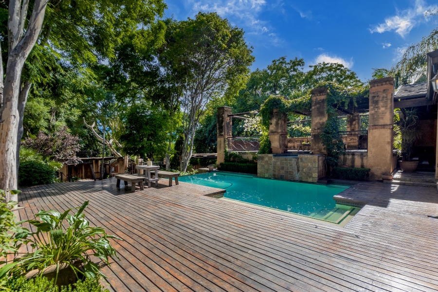 4 Bedroom Property for Sale in Waterkloof Gauteng