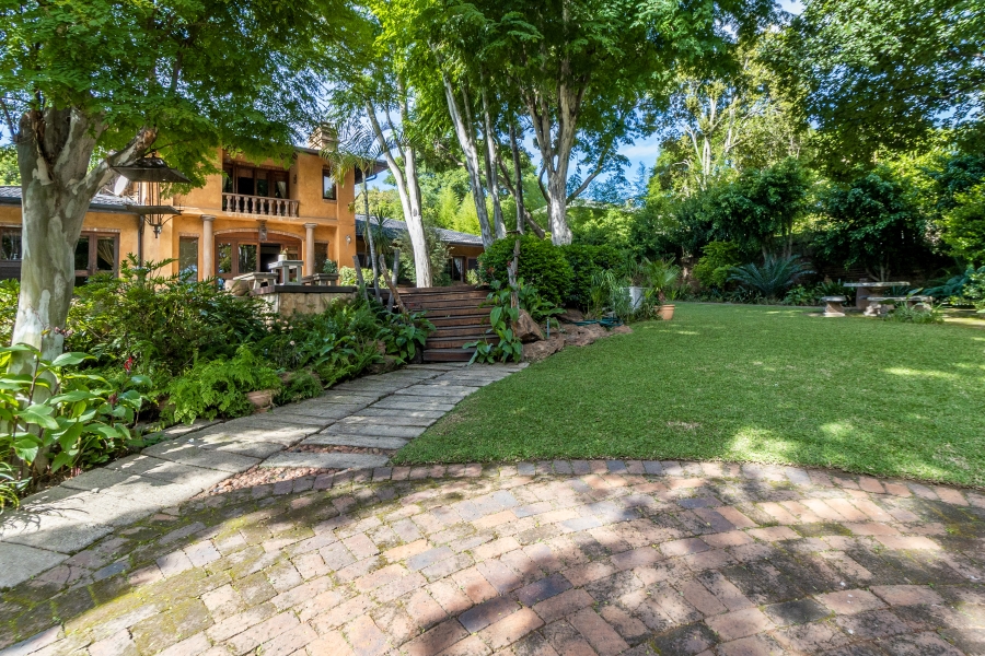 4 Bedroom Property for Sale in Waterkloof Gauteng