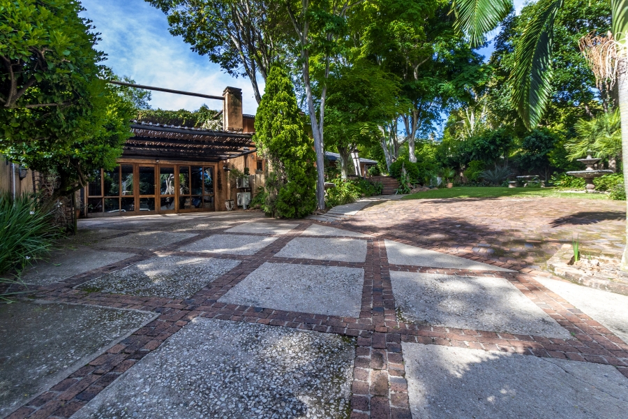 4 Bedroom Property for Sale in Waterkloof Gauteng