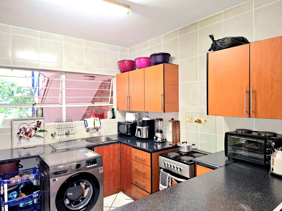 2 Bedroom Property for Sale in Windsor East Gauteng