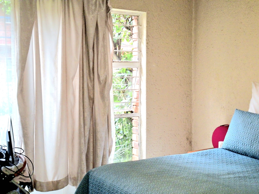 2 Bedroom Property for Sale in Windsor East Gauteng