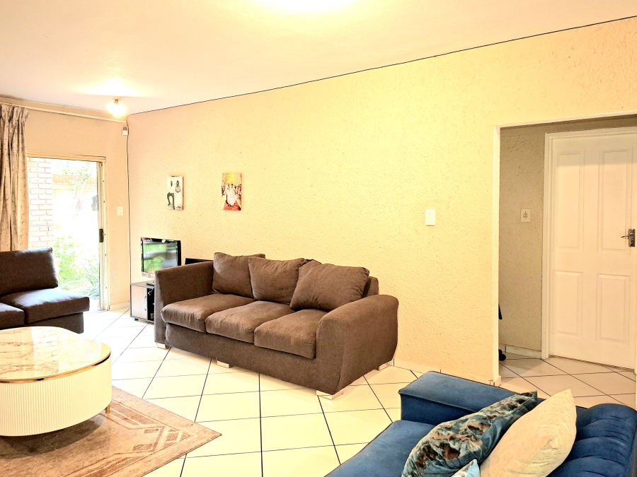 2 Bedroom Property for Sale in Windsor East Gauteng