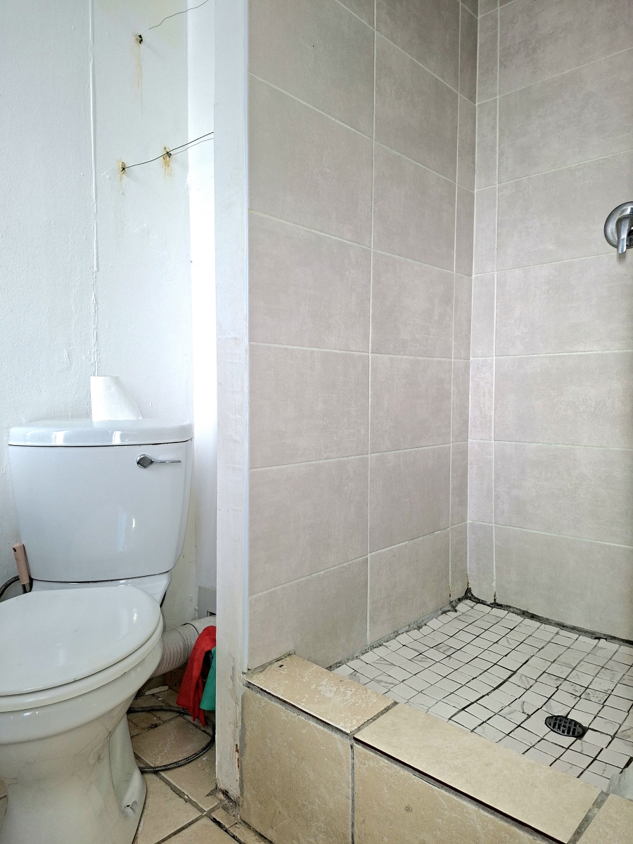 1 Bedroom Property for Sale in Ferndale Gauteng