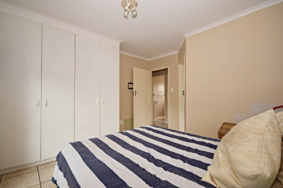 2 Bedroom Property for Sale in Bromhof Gauteng