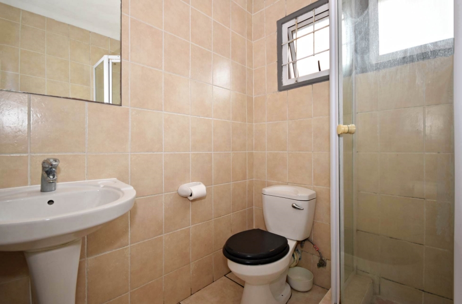 2 Bedroom Property for Sale in Bromhof Gauteng