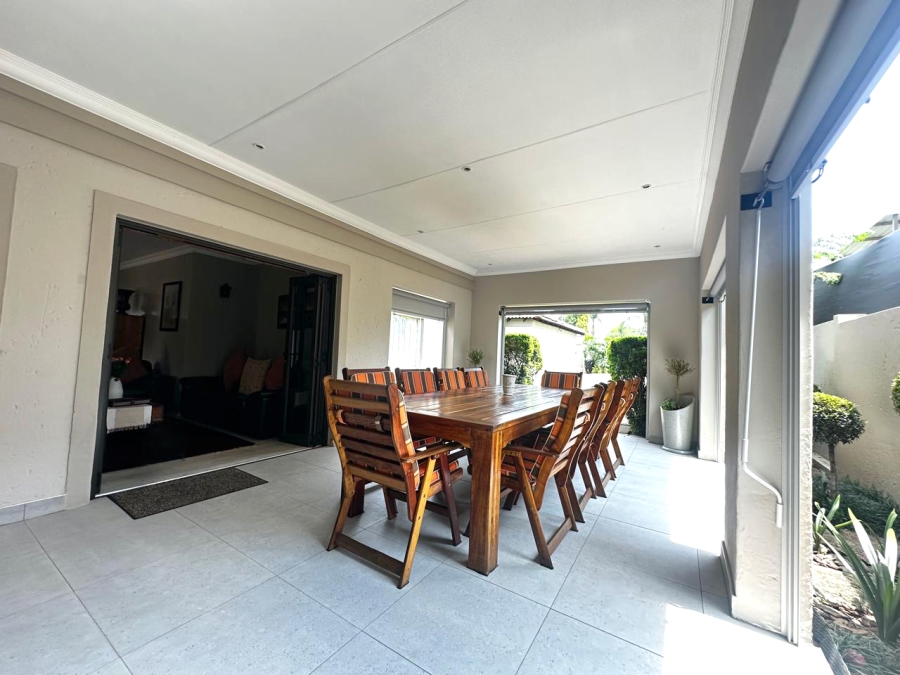 To Let 4 Bedroom Property for Rent in Moreleta Park Gauteng