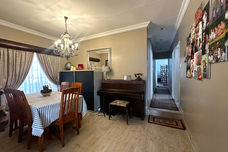 To Let 4 Bedroom Property for Rent in Moreleta Park Gauteng