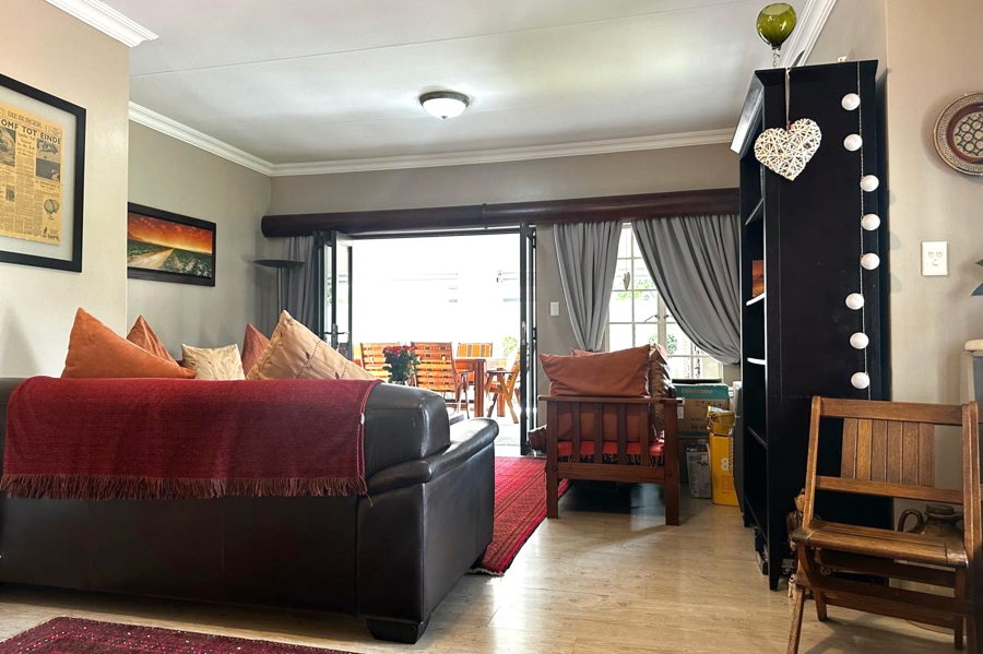 To Let 4 Bedroom Property for Rent in Moreleta Park Gauteng