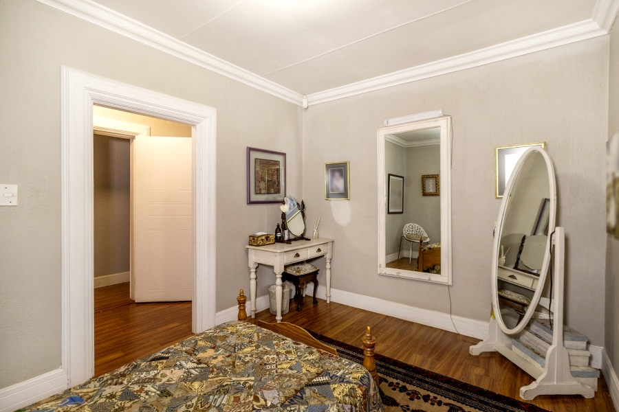 6 Bedroom Property for Sale in Moreleta Park Gauteng