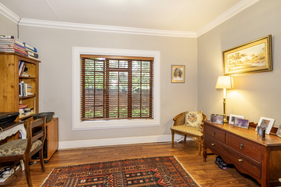 6 Bedroom Property for Sale in Moreleta Park Gauteng