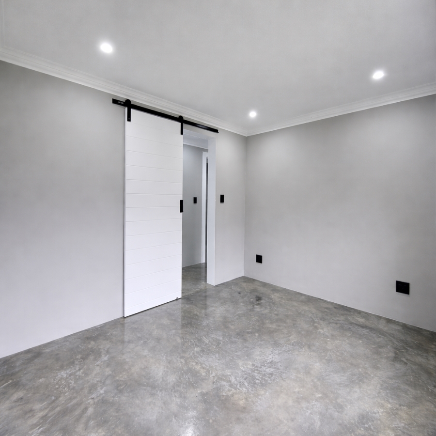 4 Bedroom Property for Sale in Kloofendal Gauteng