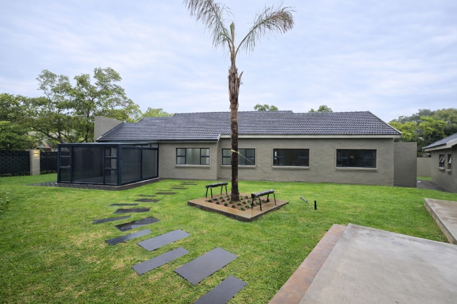 4 Bedroom Property for Sale in Kloofendal Gauteng