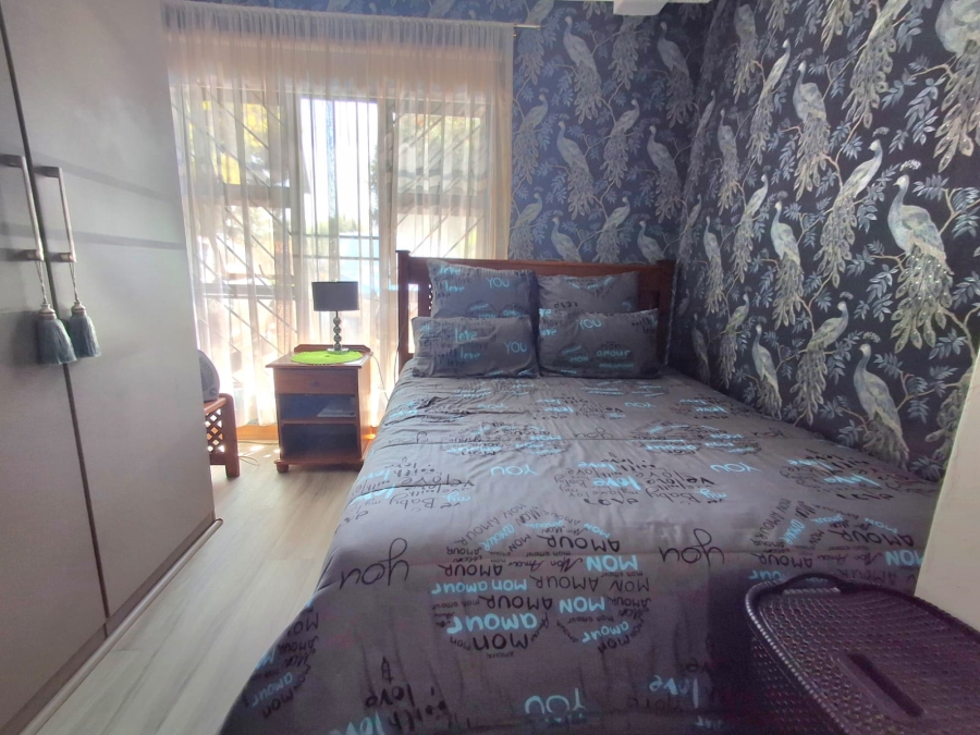 4 Bedroom Property for Sale in Bardene Gauteng