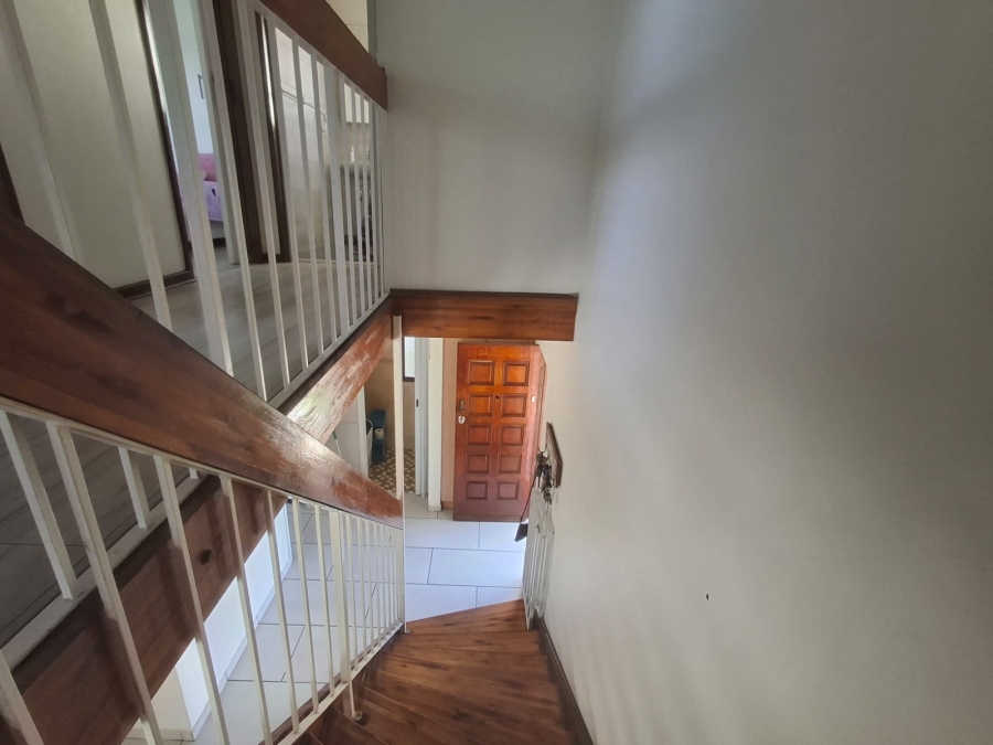 3 Bedroom Property for Sale in Farrarmere Gauteng