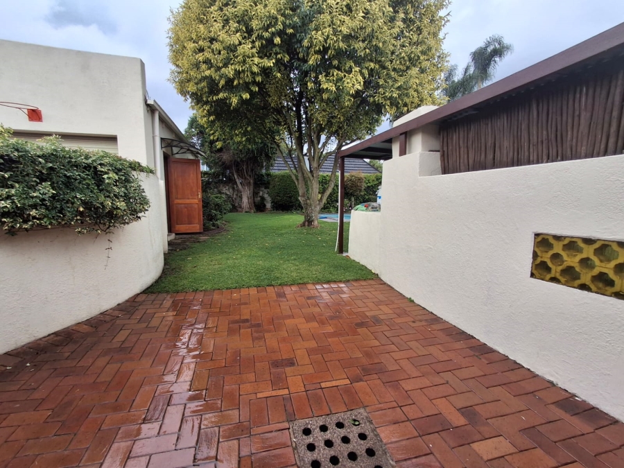 3 Bedroom Property for Sale in Farrarmere Gauteng