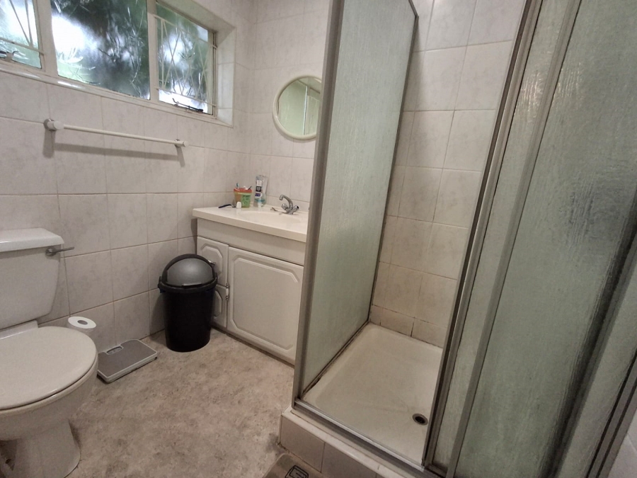 3 Bedroom Property for Sale in Farrarmere Gauteng