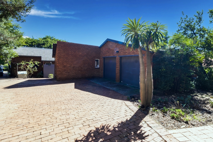 3 Bedroom Property for Sale in Monument Park Gauteng