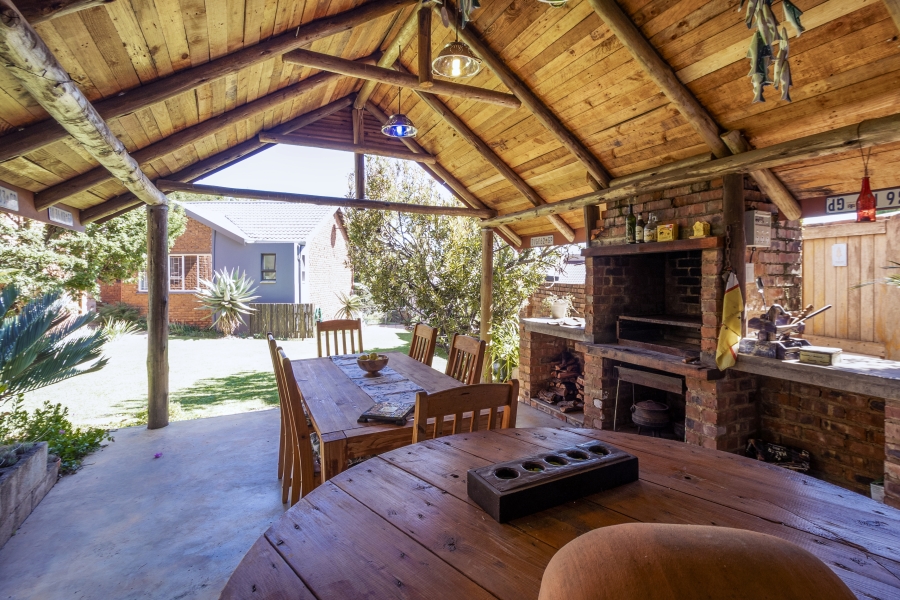 3 Bedroom Property for Sale in Monument Park Gauteng