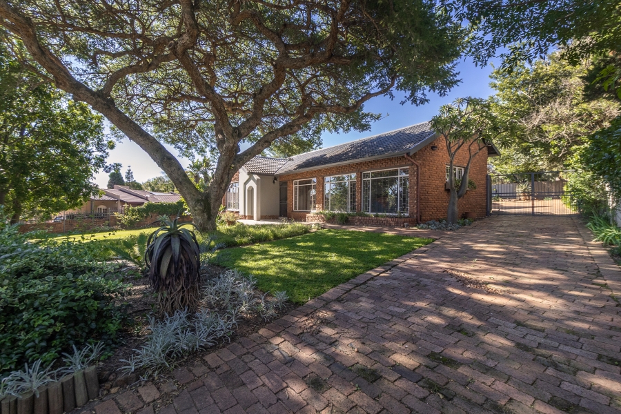 3 Bedroom Property for Sale in Monument Park Gauteng