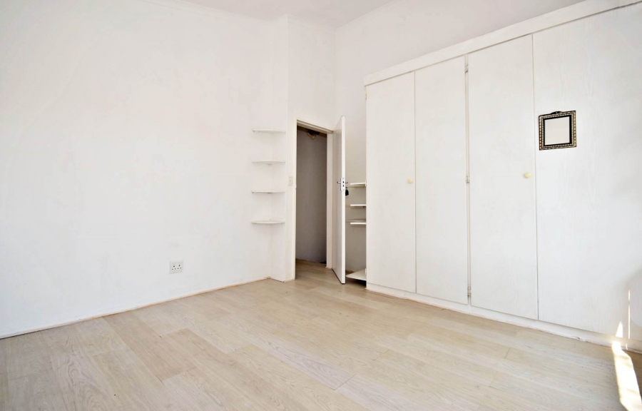 2 Bedroom Property for Sale in Sonneglans Gauteng