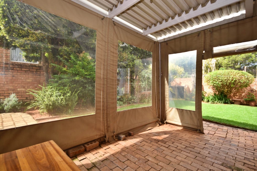 2 Bedroom Property for Sale in Olivedale Gauteng