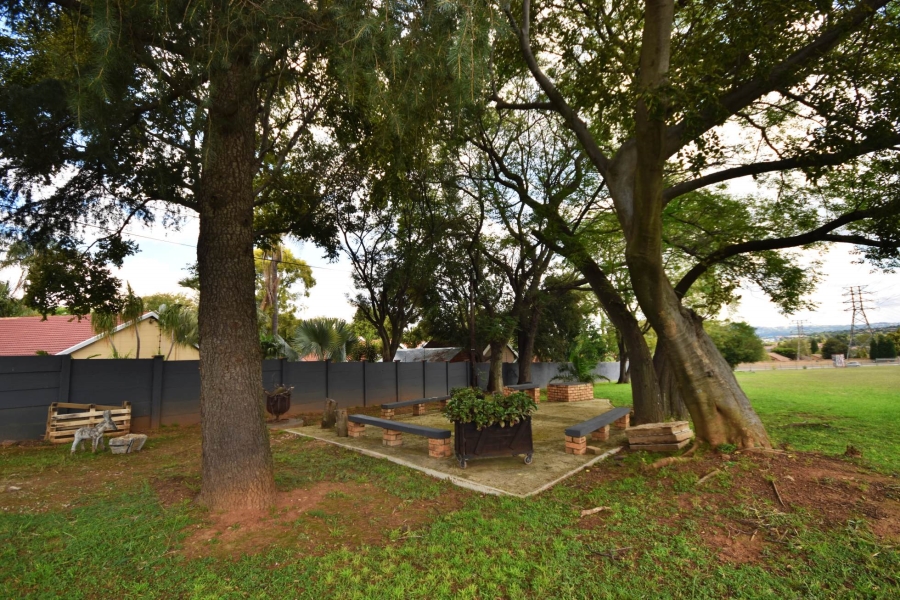 2 Bedroom Property for Sale in Olivedale Gauteng