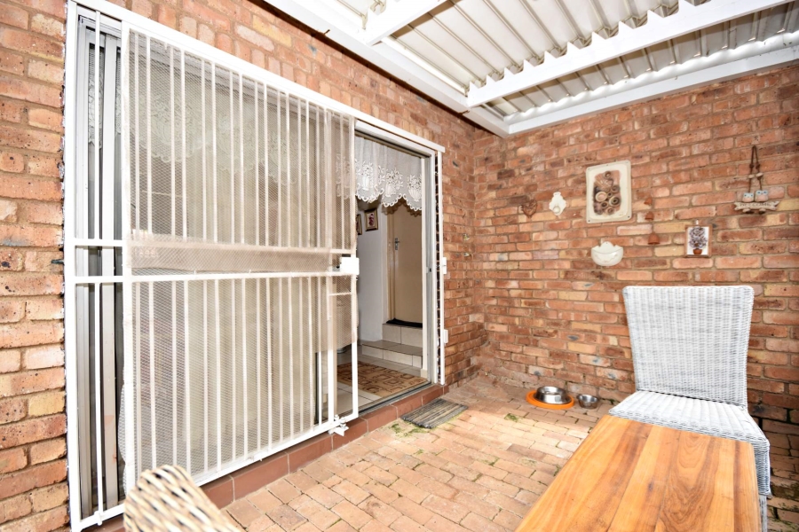 2 Bedroom Property for Sale in Olivedale Gauteng