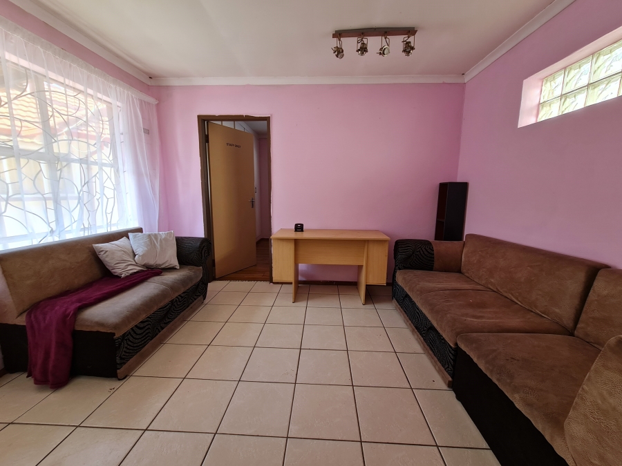 To Let 1 Bedroom Property for Rent in Bloubosrand Gauteng