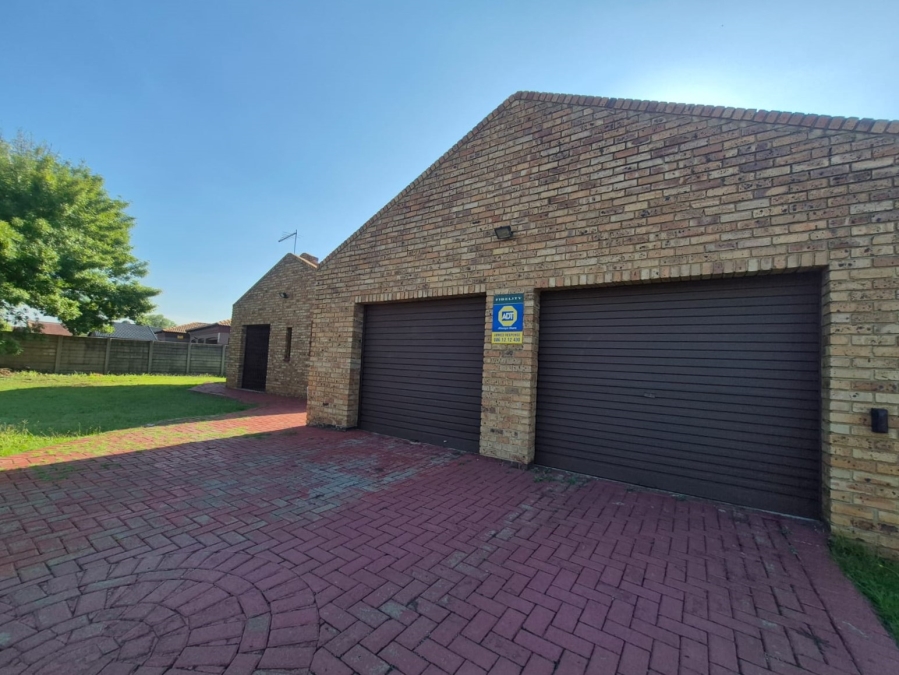 3 Bedroom Property for Sale in Waldrift Gauteng